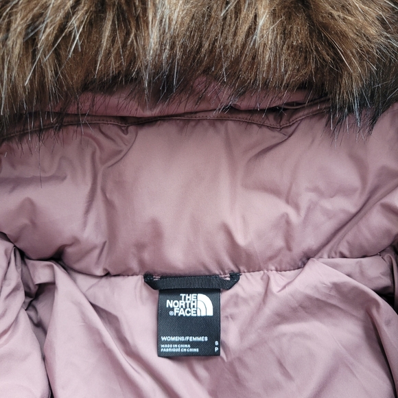 The North Face NEW DEALIO Water Repellent 550 Fill Power Down Parka Size S - Picture 8 of 16